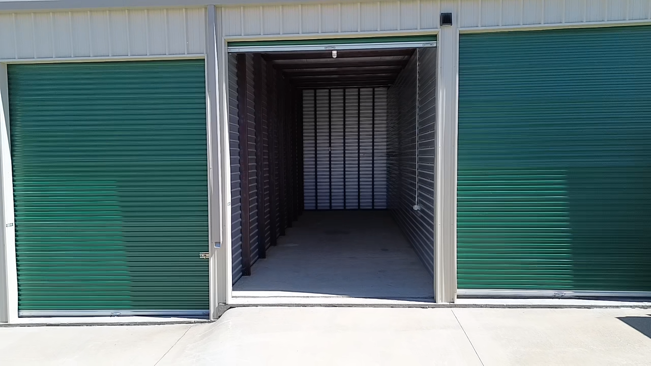 secured units in Waukee, IA 